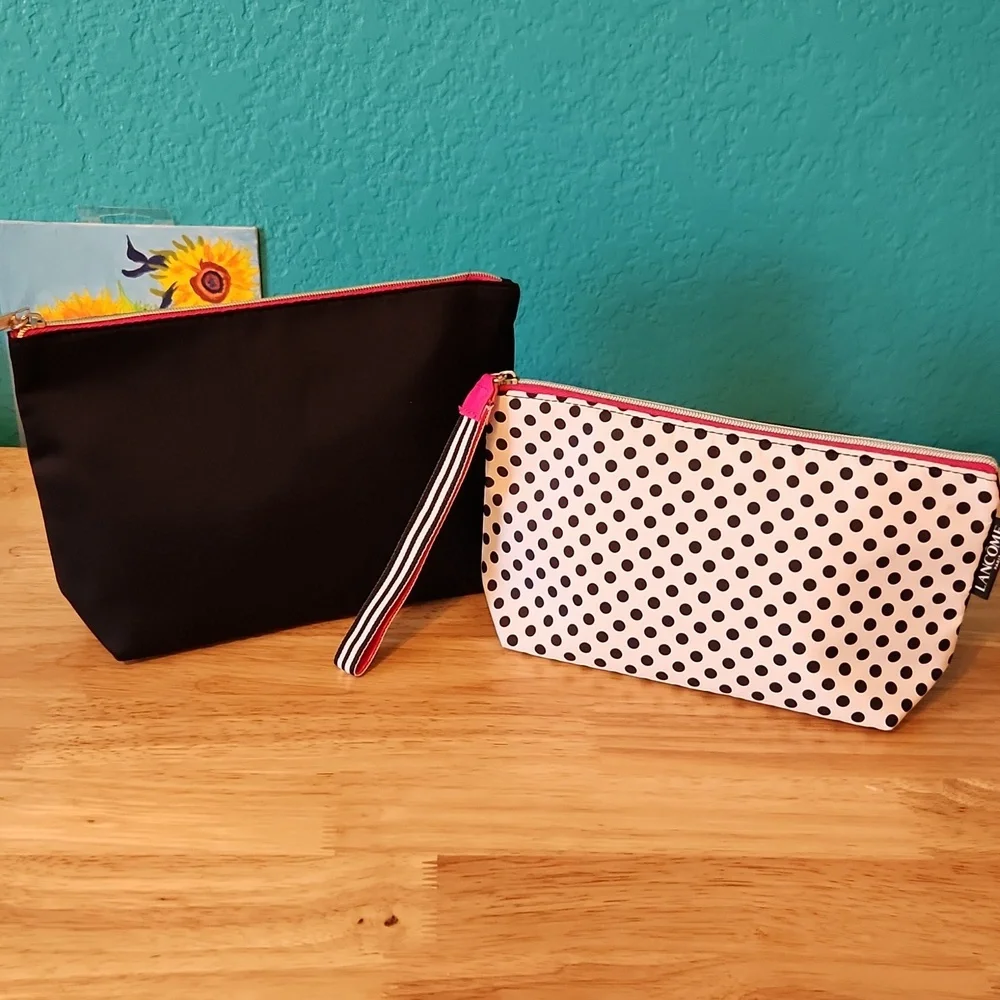 Lancome Black/Hot Pink/White Make-Up Bags Set Of Two‎